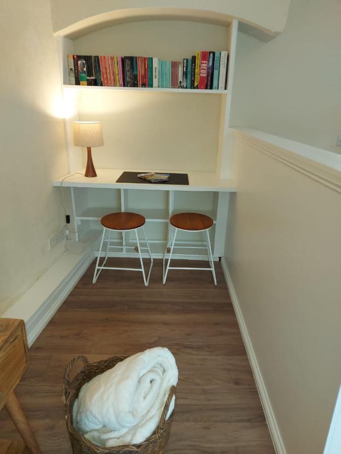 Loft In Bungay Apartment Bagian luar foto